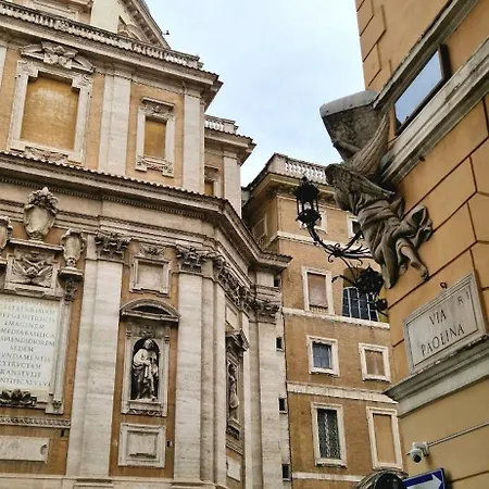 Elegant Colosseo *
